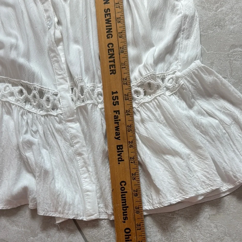 🦩🌴BOHO Beach cover up White Button-Up Tunic with Lace Details🌴🦩 - Picture 12 of 12